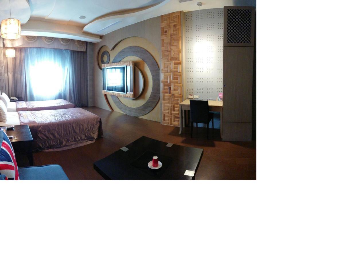 Sun Garden Motel Kaohsiung Exterior foto